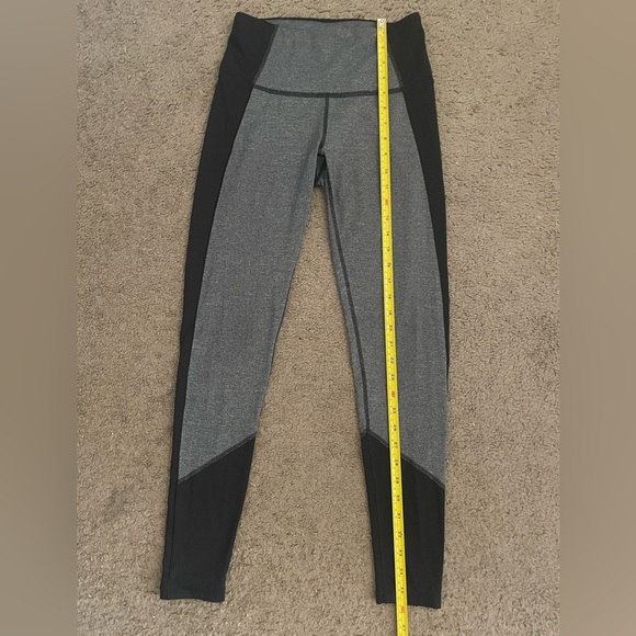 Lucy Black and Gray Two-Tone Active Wear Leggings - Picture 11 of 12